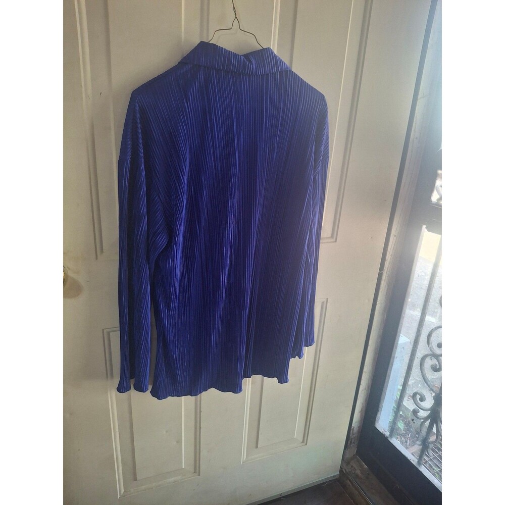 Blouse - Picture 5 of 6